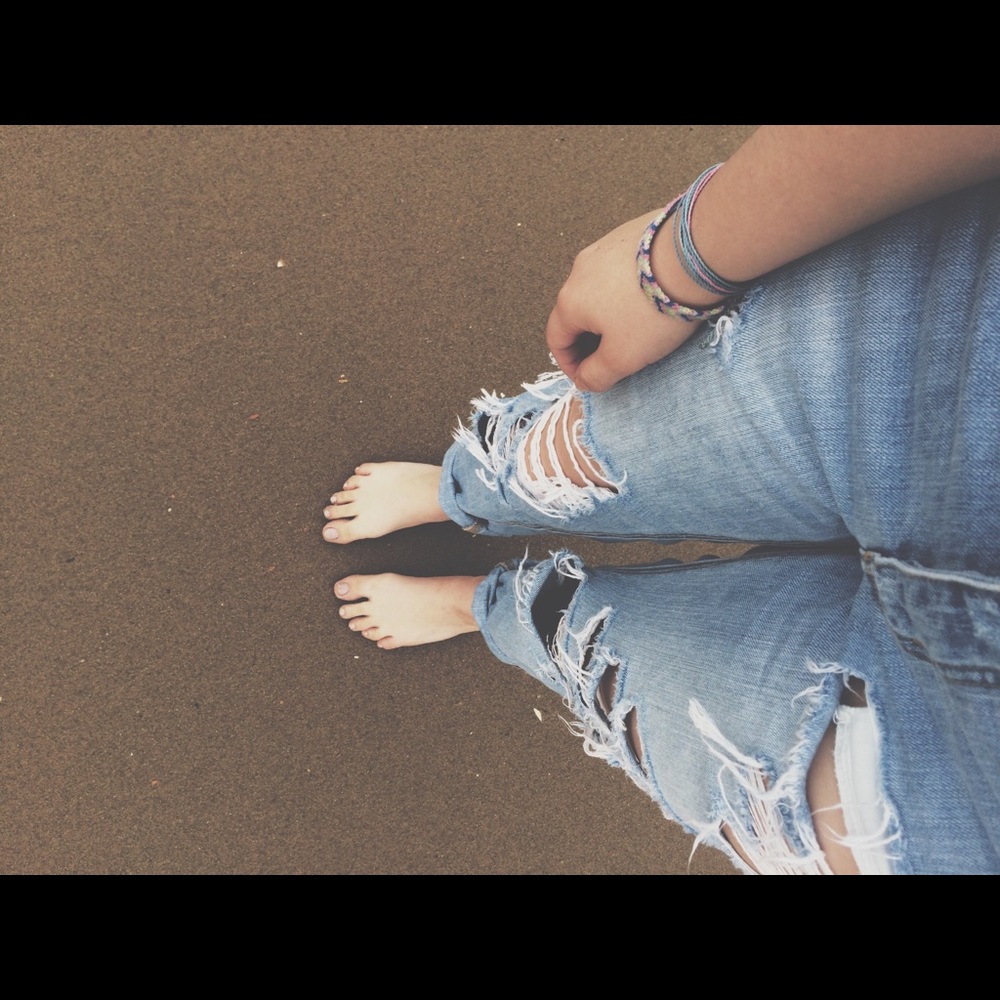 AE tomgirl boyfriend jeans
